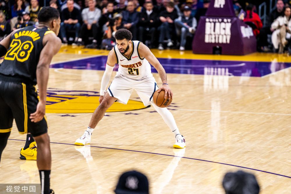 为之侧目 为之侧目